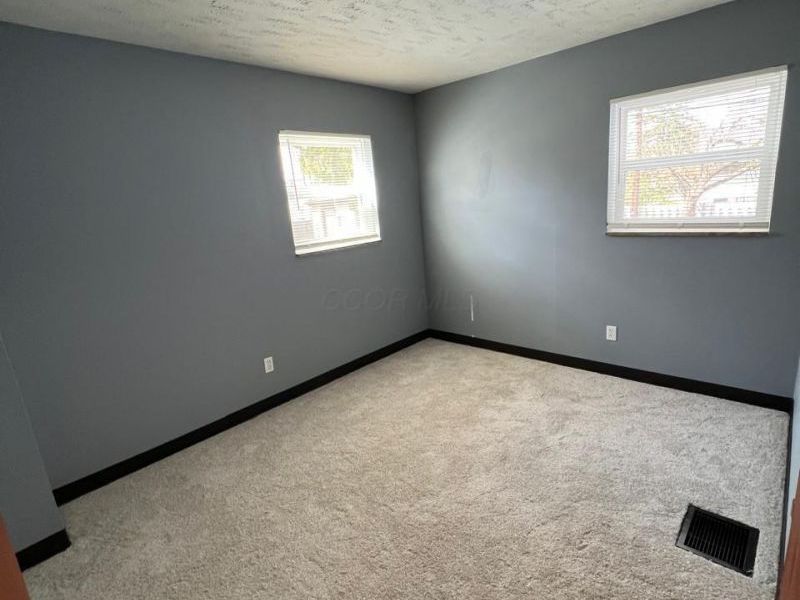 1398 Matthias Drive , Columbus, OH 43224 Photo 18