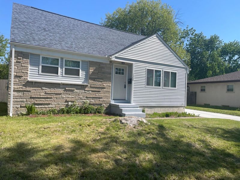 1398 Matthias Drive , Columbus, OH 43224 Photo 2
