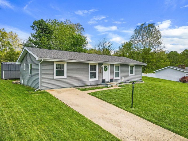 1626 Valley Dale Drive, Logan, OH 43138 Photo 2