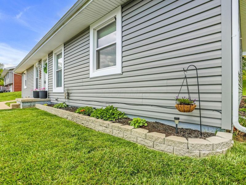 1626 Valley Dale Drive, Logan, OH 43138 Photo 6