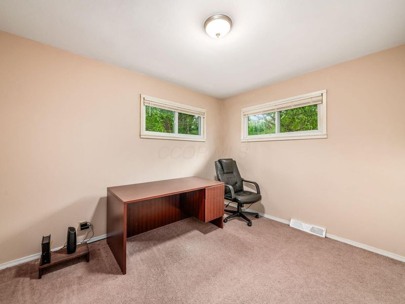 7750 Lewis Center Road , Westerville, OH 43082 Photo 17