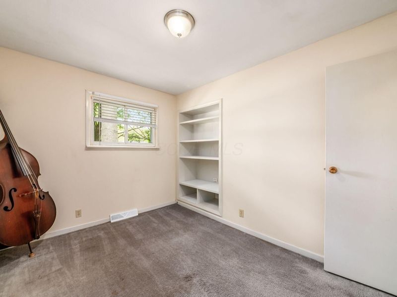 7750 Lewis Center Road , Westerville, OH 43082 Photo 22
