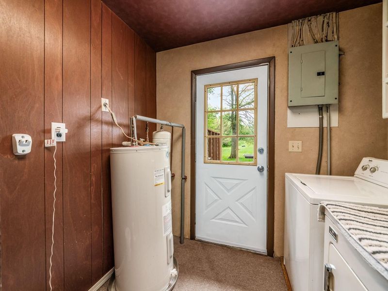 7750 Lewis Center Road , Westerville, OH 43082 Photo 24