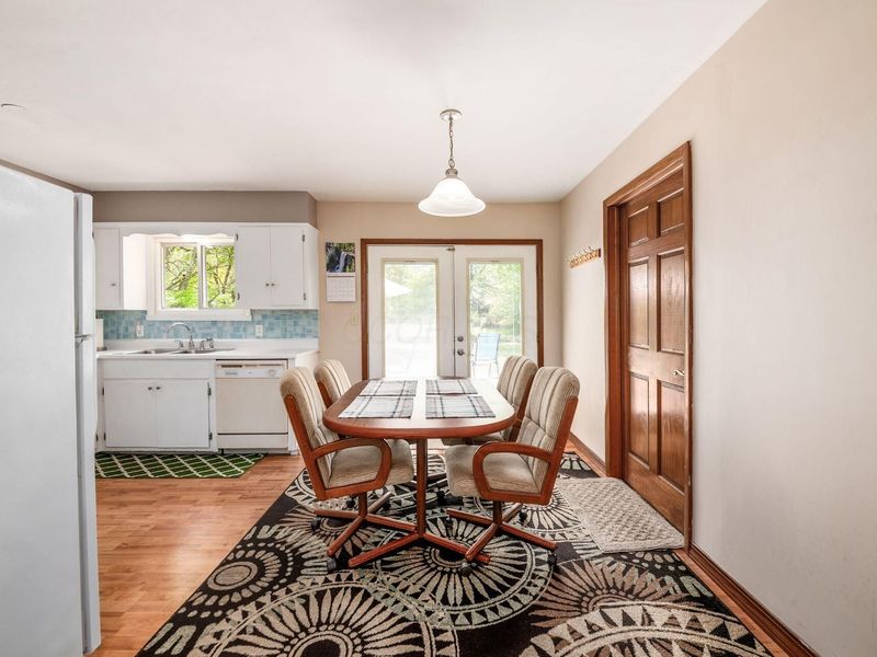 7750 Lewis Center Road , Westerville, OH 43082 Photo 9