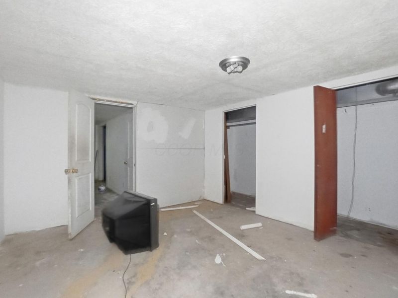 2850 Stonecreek Court, Columbus, OH 43224 Photo 34