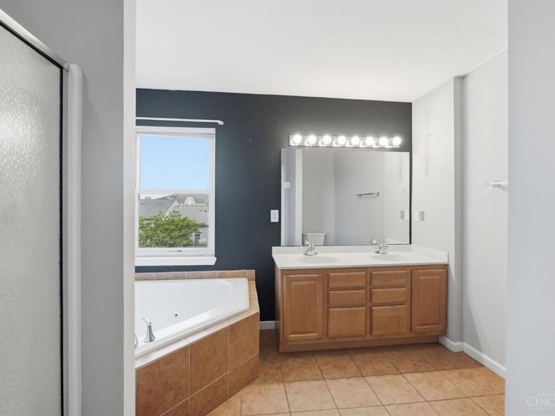 710 W Court Street, Cincinnati, OH 45203 Photo 16