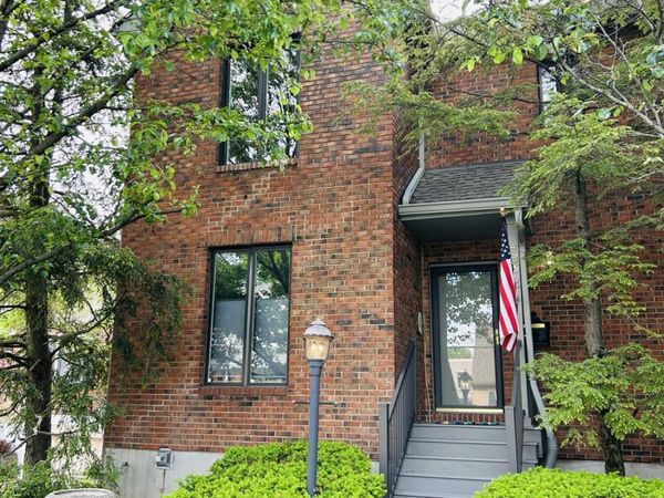 382 Grand Avenue, Unit 1, Cincinnati, OH 45205