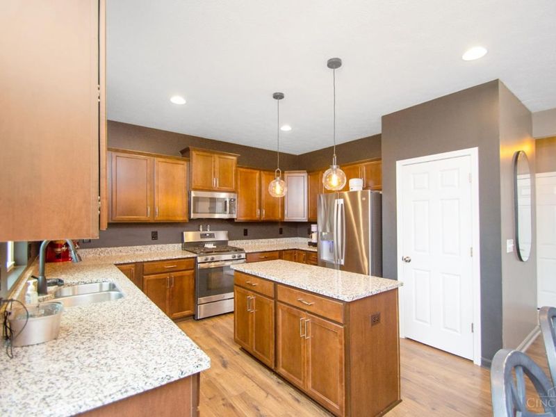 1352 Tiburon Drive, Batavia Twp, OH 45103 Photo 13
