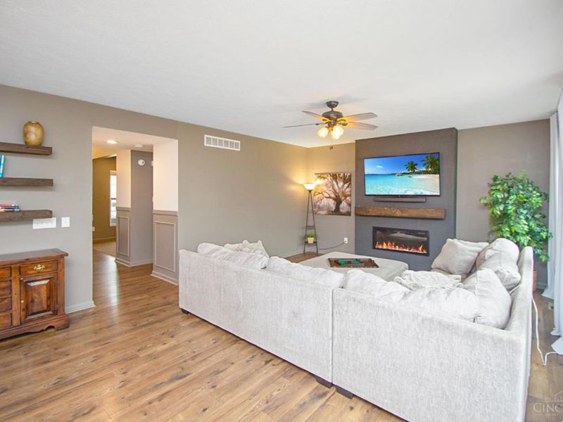 1352 Tiburon Drive, Batavia Twp, OH 45103 Photo 8