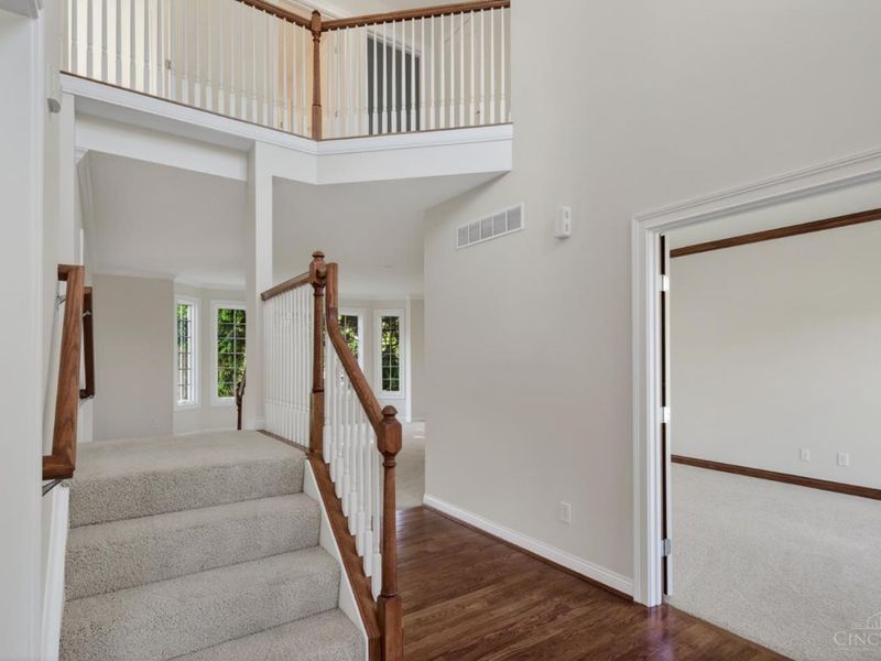1893 Lindsey Lane, Anderson Twp, OH 45244 Photo 8