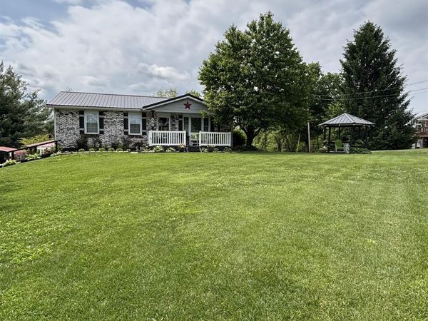 550 W Water Tower Road, Salem, IN 47167