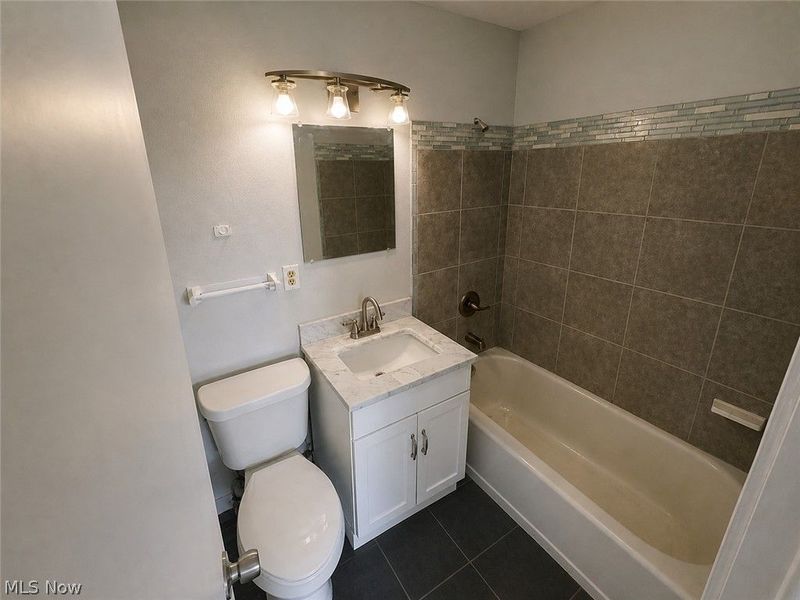6294 Randolph Road, Bedford Heights, OH 44146 Photo 16