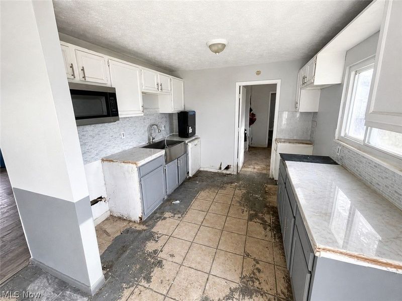 6294 Randolph Road, Bedford Heights, OH 44146 Photo 8