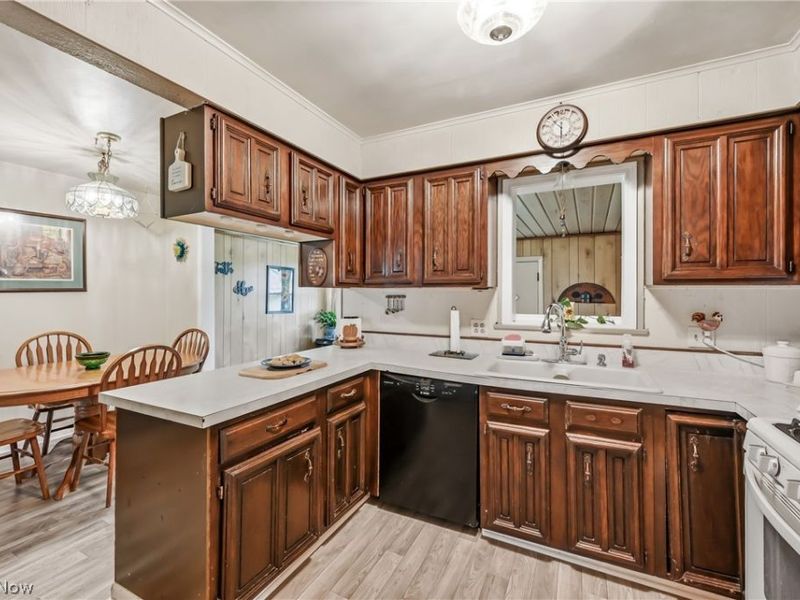 3441 Bentwillow Lane, Youngstown, OH 44511 Photo 9