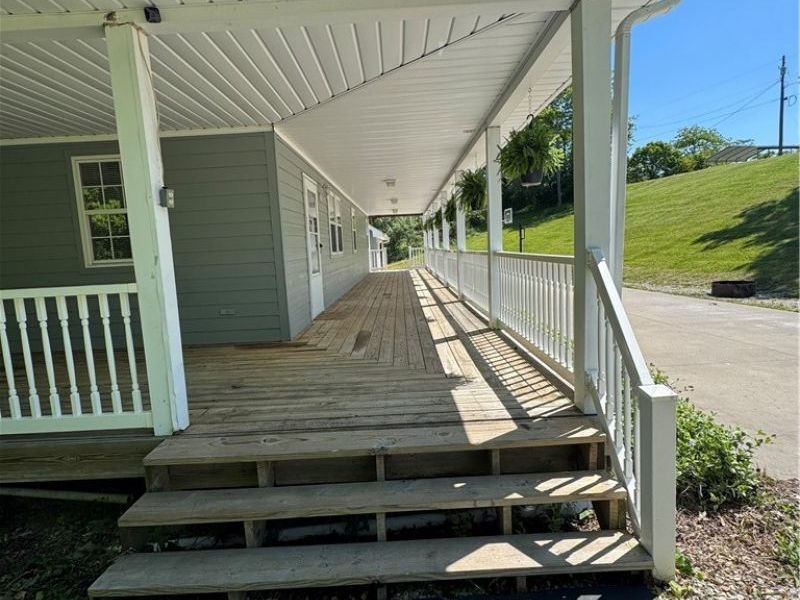 445 Calder Ridge Road, Belpre, OH 45714 Photo 46