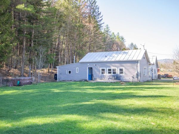 3873 VT Route 100, Granville, VT 05747
