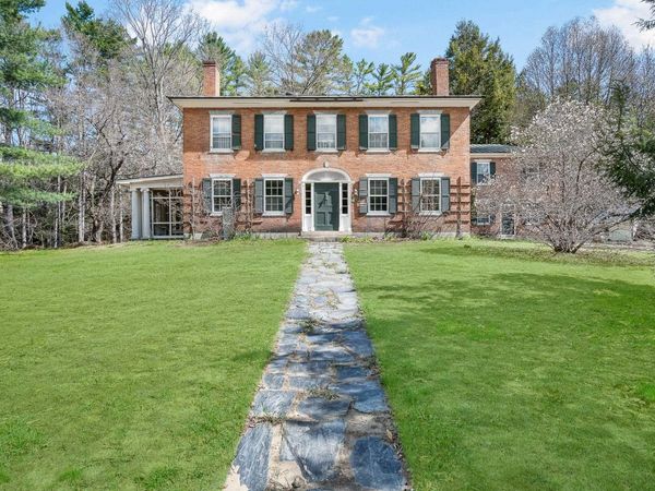 860 NH Route 175, Holderness, NH 03245