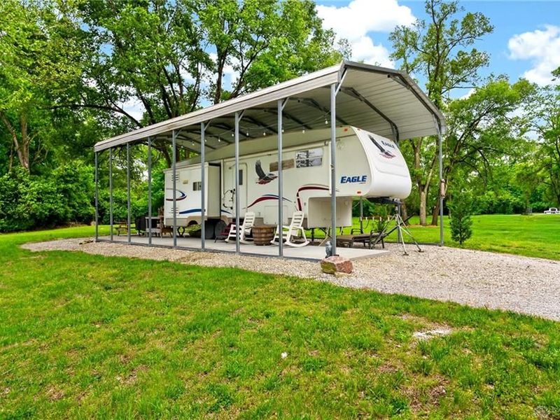 3899 Powell Road, Huber Heights, OH 45424 Photo 11
