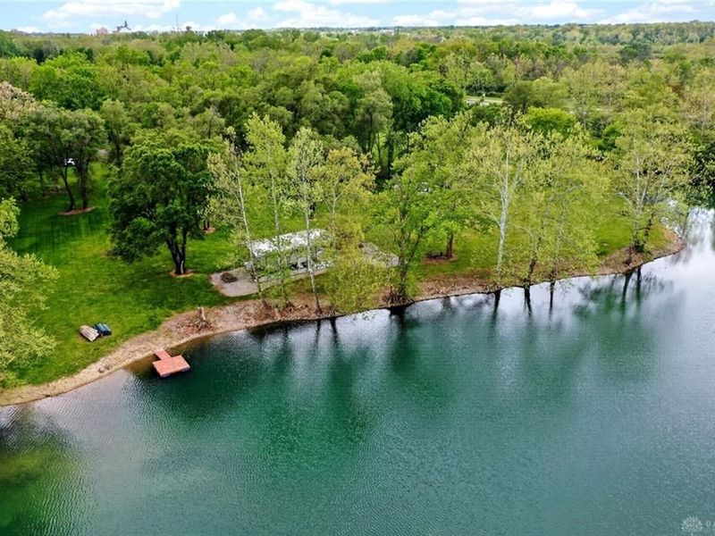 3899 Powell Road, Huber Heights, OH 45424 Photo 18