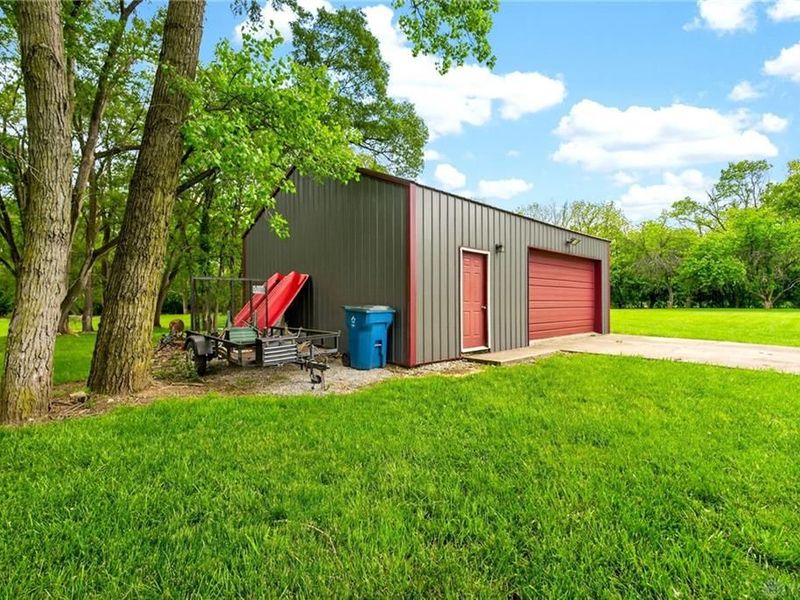 3889 Powell Road, Huber Heights, OH 45424 Photo 18
