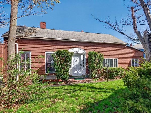 30 Dow Street , Portland, ME 04102
