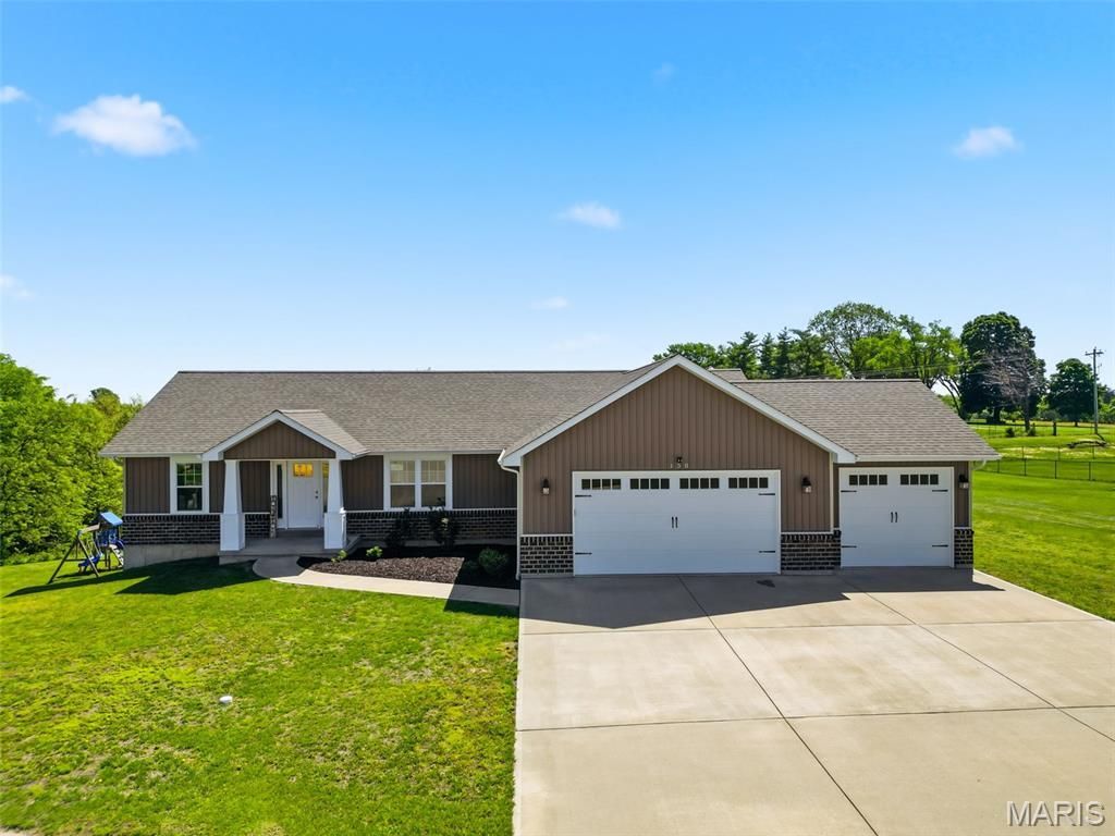 150 Moore Estates Drive, Troy, MO 63379 Main Photo