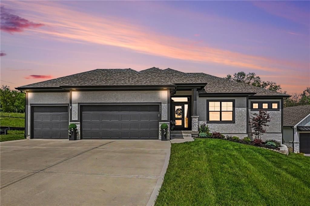 5055 NW Linder Lane, Riverside, MO 64150 Main Photo