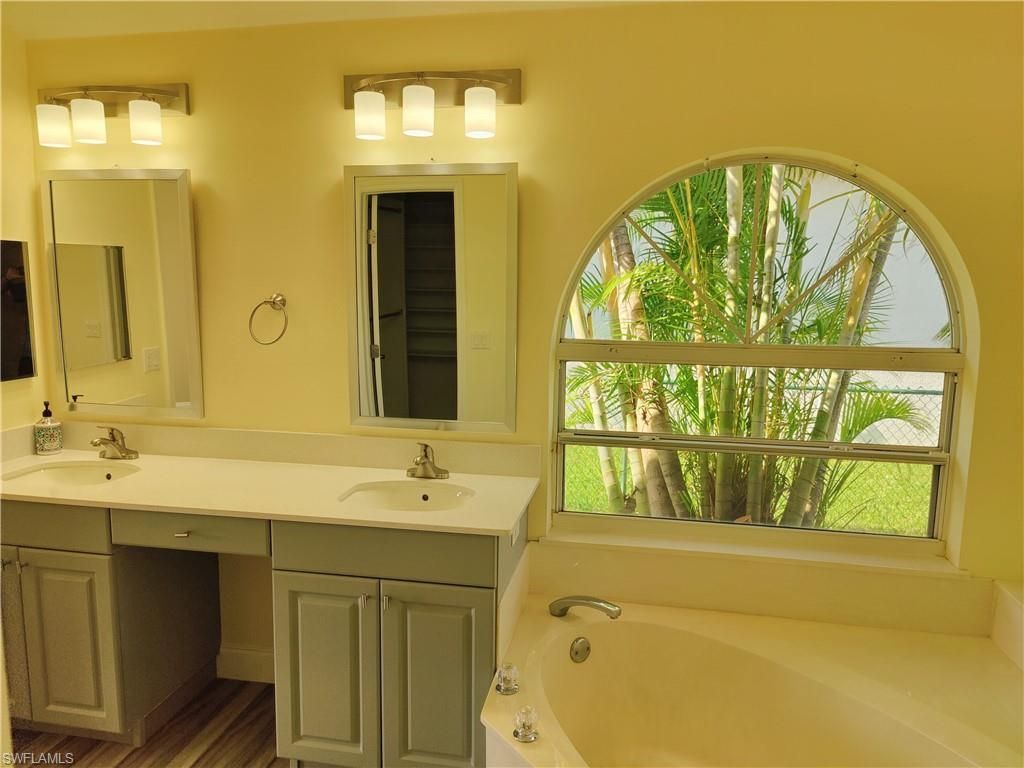 3314 SW 11th Pl , Cape Coral, FL 33914 Photo