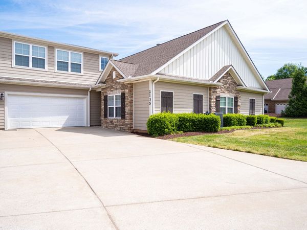 2135 Stonecenter Ln , Murfreesboro, TN 37128