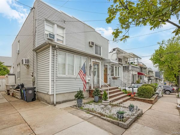 5918 60th Street , Maspeth, NY 11378