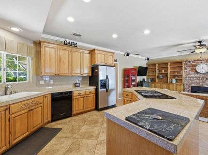 2669 Stockwood Dr, Roseville, CA 95661 Photo