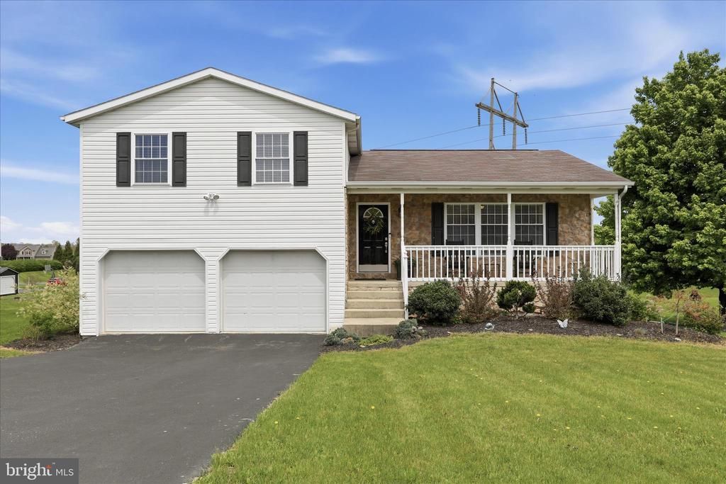 479 Lea Drive, Chambersburg, PA 17202 Main Photo