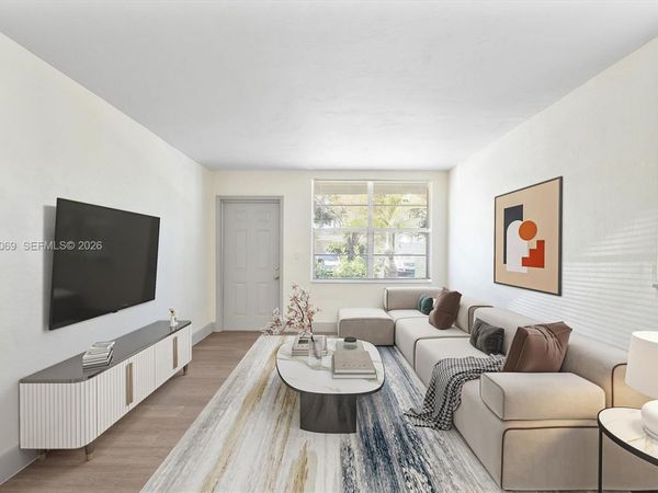 1715 N 16th Ave, Unit 112, Hollywood, FL 33020
