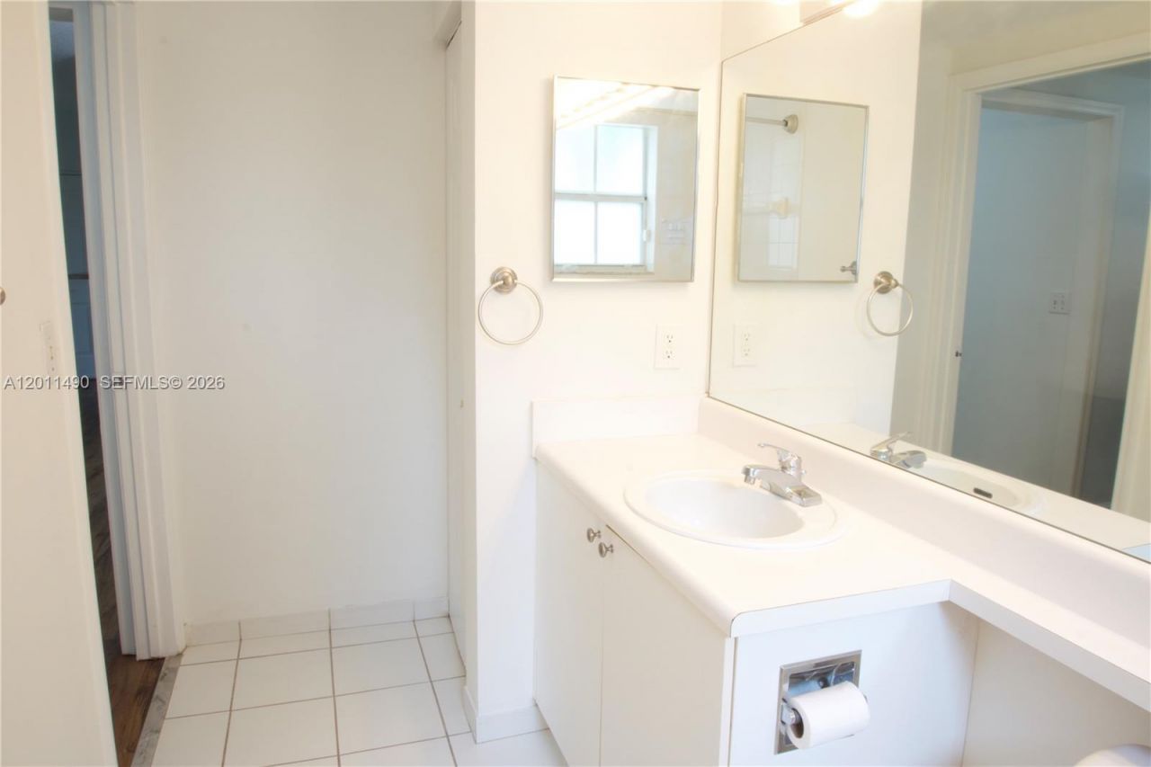 2440 E Preserve Way , Unit 102, Miramar, FL 33025 Photo