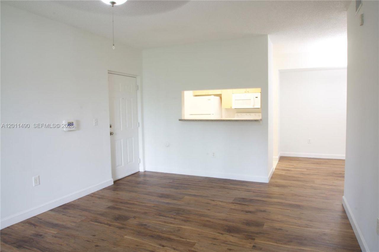 2440 E Preserve Way , Unit 102, Miramar, FL 33025 Photo