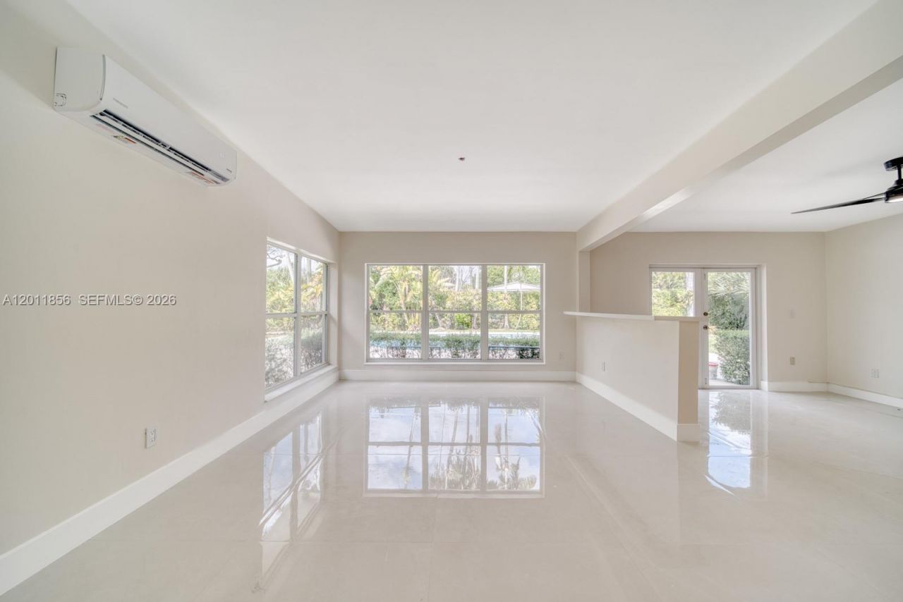 15730 SW 87th Ct , Palmetto Bay, FL 33157 Photo