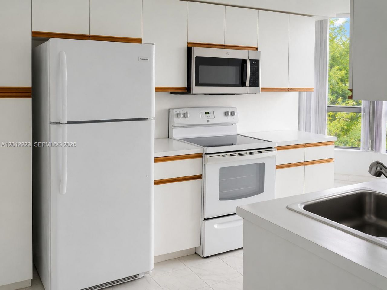 3400 NE 192nd St, Unit 504, Aventura, FL 33180 Photo