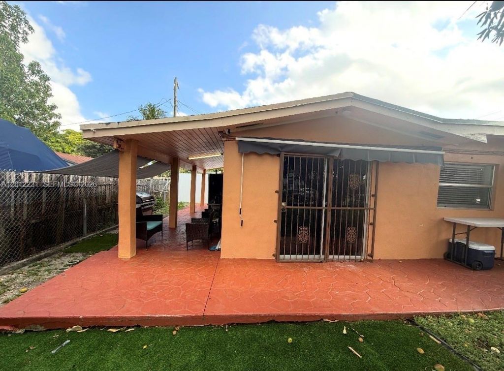 5591 W 2nd Ave, Unit 3, Hialeah, FL 33012 Photo