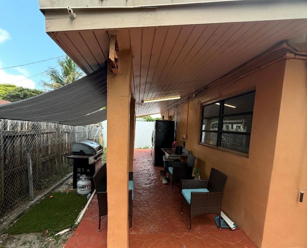 5591 W 2nd Ave, Unit 3, Hialeah, FL 33012 Photo