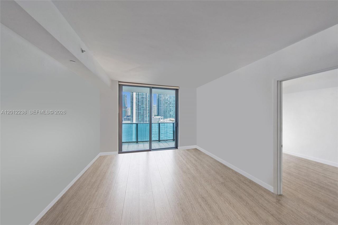 45 SW 9th St , Unit 1604, Miami, FL 33130 Photo
