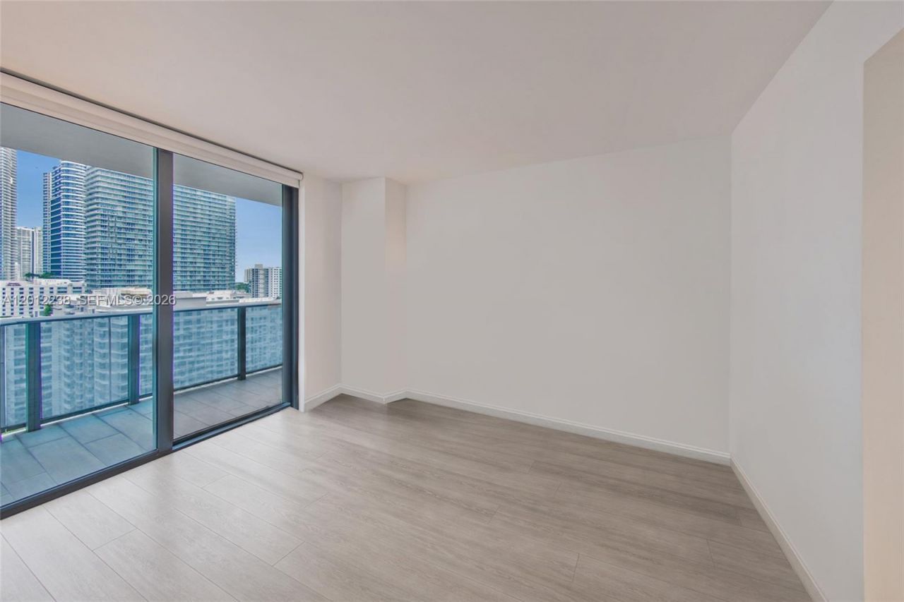 45 SW 9th St , Unit 1604, Miami, FL 33130 Photo