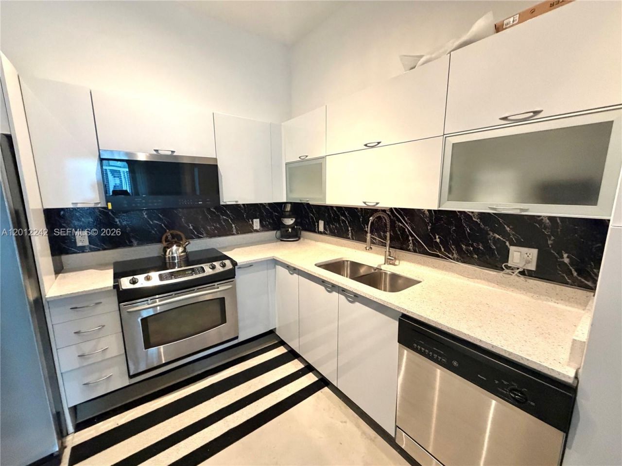 234 NE 3rd St, Unit 1908, Miami, FL 33132 Photo