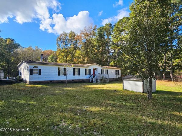 3425 Blueberry Road , Currie, NC 28435