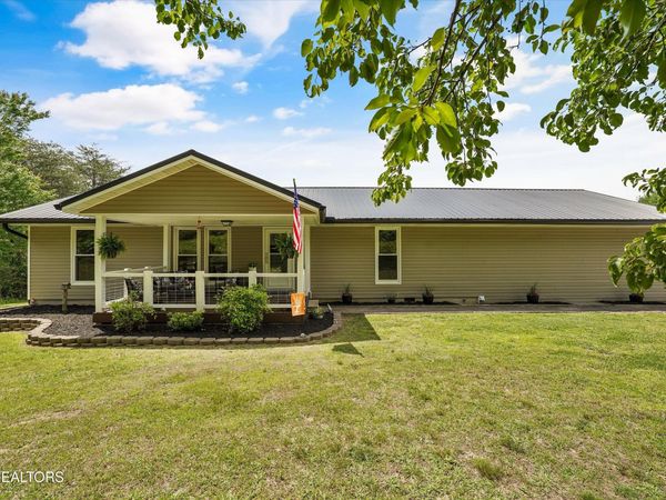 603 Lees Chapel Rd, Sweetwater, TN 37874