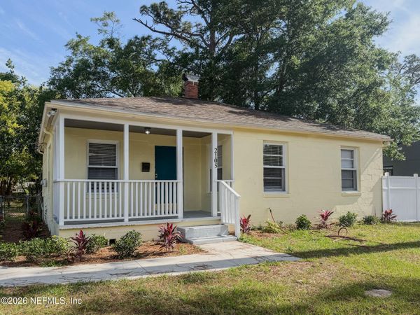 2105 KINGSWOOD Road, Jacksonville, FL 32207