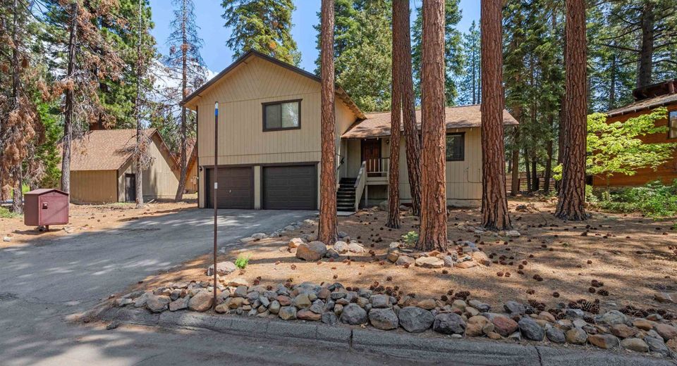 1076 Nottingham Way, Tahoe Vista, CA 96148 Photo