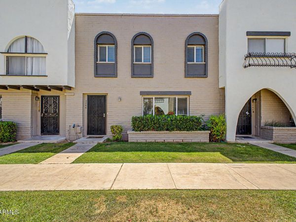 3866 N 30TH Street, Phoenix, AZ 85016