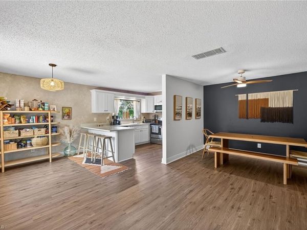 1466 Park Shore CIR , Unit 3, FORT MYERS, FL 33901