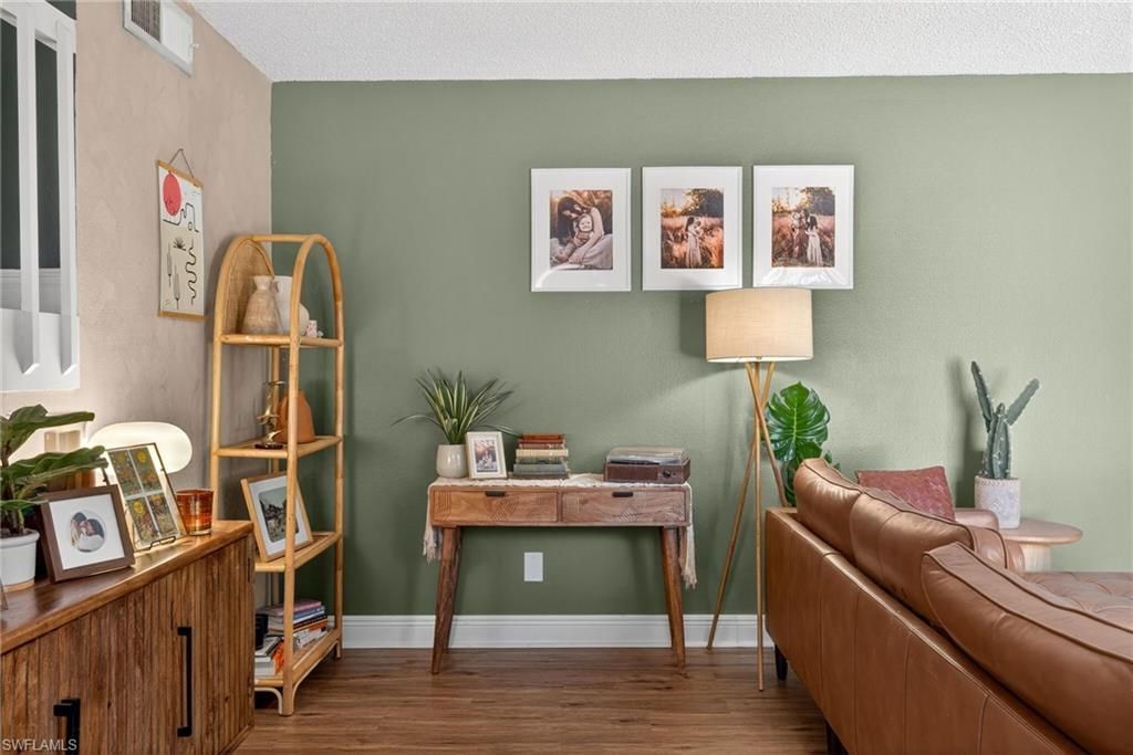 1466 Park Shore Cir , Unit 3, Fort Myers, FL 33901 Photo