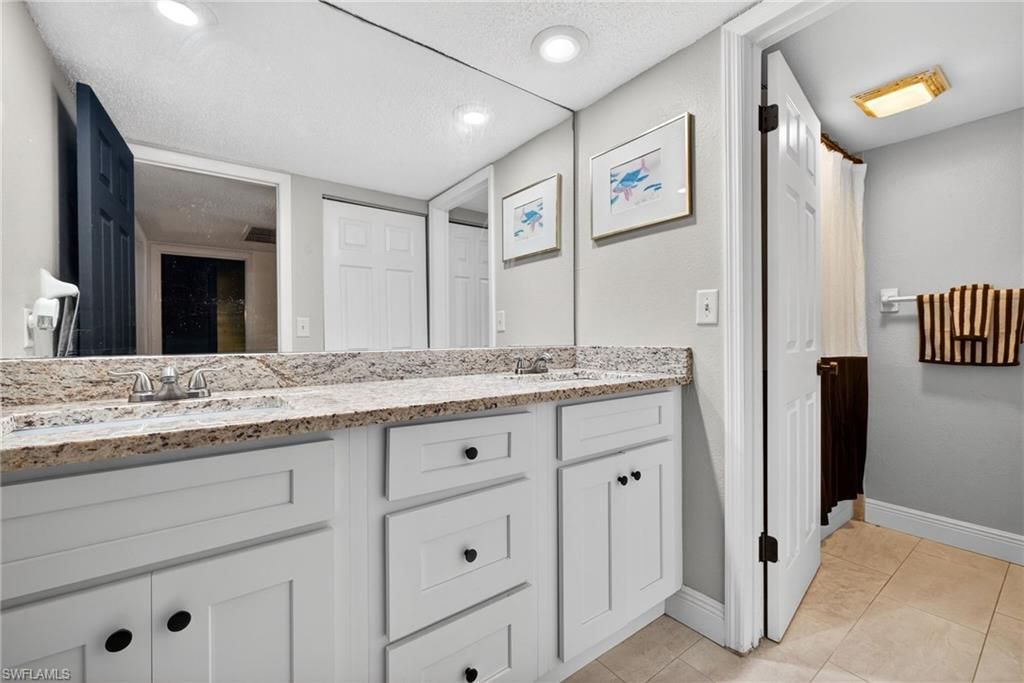 1466 Park Shore Cir , Unit 3, Fort Myers, FL 33901 Photo